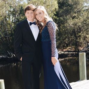 Meet your Posher, Macey